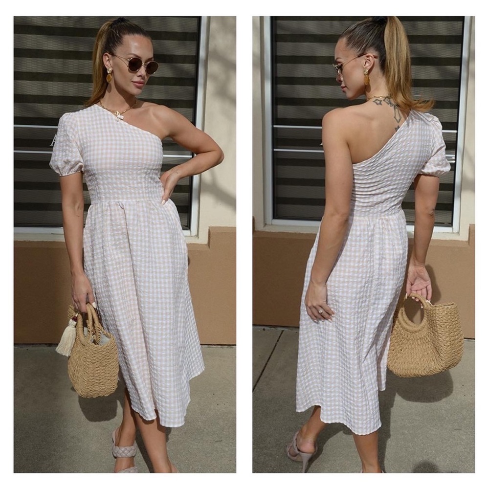 One Shoulder Gingham Mid Length Dress NWT Size Small